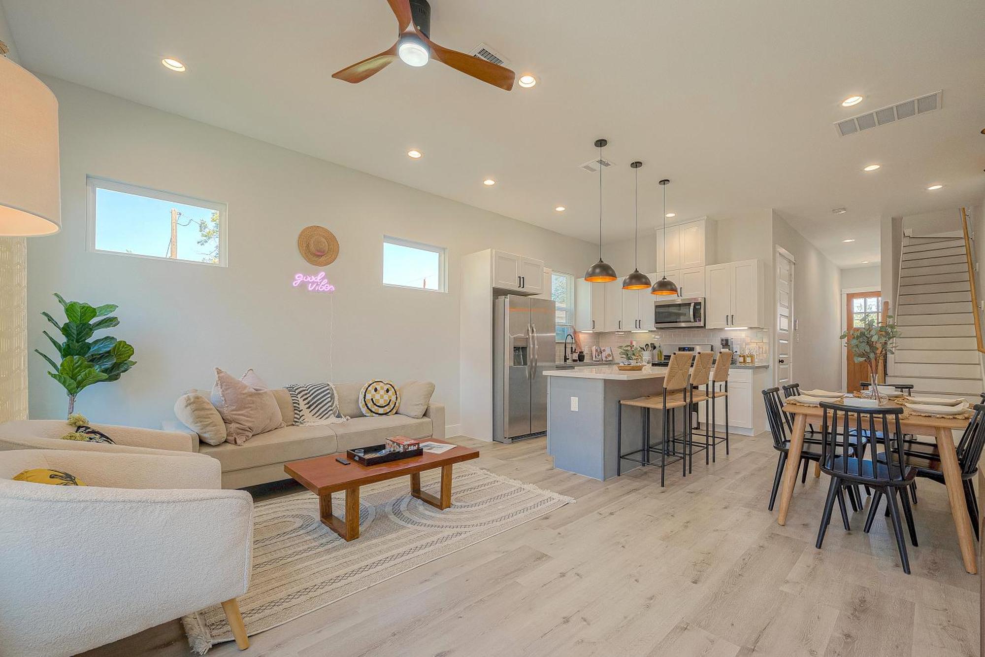 Modern Home Near Downtown With Fast Wifi, Bbq, Games & Ev Equipped! ヒューストン エクステリア 写真